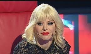 Loredana groza cântă muzică populară. Loredana Groza De Nerecunoscut Cum Au Surprins O Paparazzii Pe ArtistÄƒ In OraÈ™