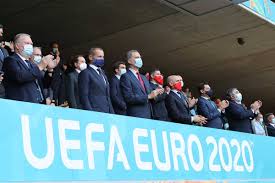 Le 4 juin dernier, à l'occasion du premier match de préparation à cet euro de l'espagne face au portugal, la roja avait déjà monopolisé le ballon pour se. Tdi1vbwbpd9wmm