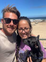 What pet-friendly accommodations are available in Simon's Town for a family  with a dog, rats, and a bunny?