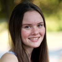 Ella Hicks's Instagram, Twitter & Facebook