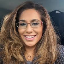 Judith Neubert's Instagram, Twitter & Facebook