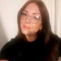 Megan Jolley's Instagram, Twitter & Facebook