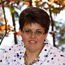 Join us in celebrating and recognizing Tia Triplett at FryeCare Cardiology.  She is a standout leader, innovator and changemaker who continues to raise  the bar. Whether she's leading with purpose, mentoring with