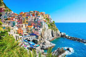 This superior quality puzzle will delight and educate all at the same time. Cinque Terre Jigsaw Puzzle Peter Pauper Press Inc Amazon De Bucher