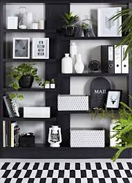 Pin By Edavei On Shelves Bookcase Decor Shelf Decor Living Room Bookshelf Decor