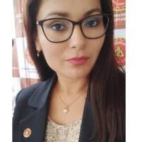 50+ perfiles de «Elizabeth Velarde»