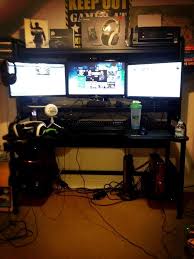 This best gaming setup is going to be focused around console players, more specifically, for those who own the ps4. Gaming Gaming Setup Consoles Videogames Pc Ps3 Ps4 Xbox Xbox One Nintendo Hot Video Game Rooms Video Game Room Computer Gaming Room