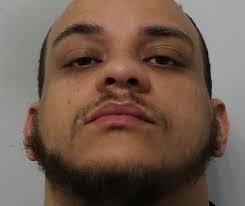 Honeytrap killers: Women begin seduction of victim before he is killed in  vicious knife attack