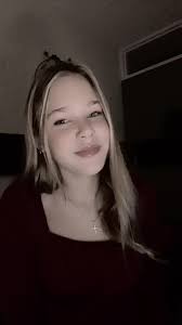 “Sailorsong” maar dan net beetje anders:) ben terug van kamp dus beetje  hezig #sailorsong #cover #fyp #fy #singing #echo @Gigi Perez