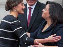 De familia aristocrática, fue hijo del presidente del perú mariano ignacio prado, y de maría magdalena ugarteche gutiérrez de cossío.su padre abandonó el perú en plena guerra con chile, y fue depuesto por el golpe de estado de nicolás de piérola (1879), sin poder efectuar la compra de armas en europa, motivo de su viaje, siendo forzado a quedarse en el. Maribel Diaz Cabello La Discreta Primera Dama De Peru Que Almorzara Y Cenara Con Letizia