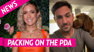Kristin cavallari and jeff dye are taking their romance abroad! Kristin Cavallari Packs On The Pda With Comedian Jeff Dye On Steamy Mexican Getaway Youtube