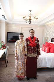 Hijo sm faliq sm nasimuddin (casado con chryseis tan, la hija mayor de vincent tan en 2018). Pin On Bride And Groom Portraits