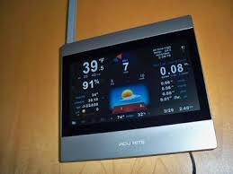 Lightning detector sensor tracks lightning strikes up to 25 miles away, and provides a visual and audible warning. Acurite 01004m Atlas Weather Station With Lightning Detection Walmart Com Walmart Com