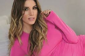 Maybe you would like to learn more about one of these? A8hna Oikonomakoy H Fwtografia Me To Mwro Poy Ekane Ka8e Nea Mama Na Taytistei Mazi Ths