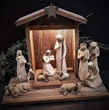 Handcrafted Barn Wood Creche For Willow Tree Nativity Set Etsy In 2021 Willow Tree Nativity Set Willow Tree Nativity Nativity Set