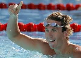 Aaron Peirsol bate su propio récord en 200 espalda