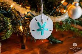 25+ beach christmas tree ideas for your coastal holiday! The Best Coastal Christmas Tree Ideas