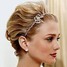 A pesar de que el cabello corto funciona mejor para unas caras que otras, este de seguro te hará destacarte entre la multitud. 30 Ideas De Peinados Para Cabello Corto Muy Faciles 2021 2022