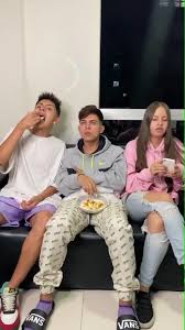 Ask anything you want to learn about jeison giraldo by getting answers on askfm. Una Pequena Bromita Sankru Like Para Mas Bromas Giral Dos Fyp Foryou Parati Tiktok Daniela Giraldo1 In Tiktok Exolyt
