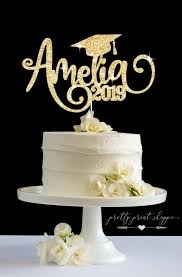 Graduation Cake Topper Class Of 2019 Cake Topper Graduate Decoration Prom Cake Topper Gold Gradu In 2020 Graduation Cake Toppers Graduation Cakes Gold Graduation