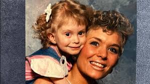 Karen Bodine's Instagram, Twitter & Facebook