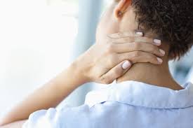 Babies with this condition have trouble turning their heads, due to muscle tightness. Torticolis 2 Recettes De Grand Mere Pour Le Soulager Top Sante