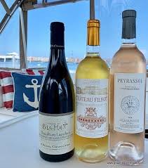 Feeling French Wines To Savor For A Stylish Experience Grape Experiences French Wine Grapes Wines