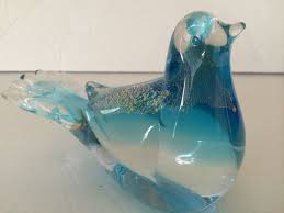 Shop our glass bird figurines selection from the world's finest dealers on 1stdibs. Vintage Clear Glass Bird Paperweight Murano Like Bird With Bubbles Figurine Art Collectibles Collectibles Kromasol Com