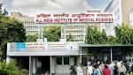 Delhi: Faulty elevator AIIMS falls
