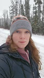 Up early and a brisk walk . Good for the soul and mind. What positive thing  did you do today? #gritglamourandgratitude #nagyhomestead #positivevibes  #freshair #snowday