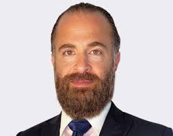 Despite Turmoil, Foreign Buyers Can't Resist US Multifamily