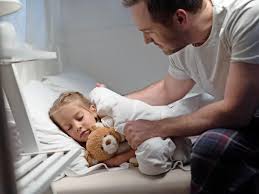 Ich will dir ein einfaches. Familie Schlafen Wann Gehort Ein Kind Ins Bett