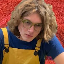 Mark Maddy's Instagram, Twitter & Facebook