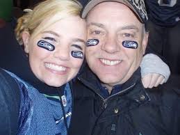 Cheers to Sundays and Seahawks 💙💚 W ЕК ГИ