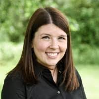 Caitlin Solomon's Instagram, Twitter & Facebook