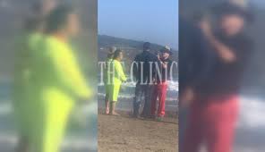 Fiscalía no continuará con proceso penal contra piñera por no usar mascarilla. Dia De Relajo Pinera Pasea Por Cachagua Sin Mascarilla Y Sacandose Fotos Con La Gente