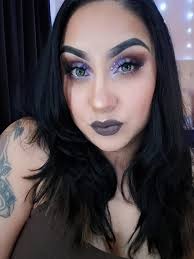 Headed to QVC to chat NEW Belle Beauty by Kim Gravel for 2020. Im in a  minimal phase where less is more. You can achieve that natural look with  #bellebeauty . 👄💋💄 #