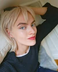 Yuliana Montenot ( Korotkova ) (@yulianakorotkova) · Paris