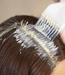 For the days you don't have time to pop to the hairdressers for your monthly routine appointment, or when your pay cheque just can't quite stretch to a salon hair fix this month, root touch up sprays are a quick, cheap and convenient. Root Touch Up Honolulu Hair Color Maintenance Gray Hair Color