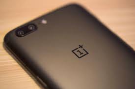 Once the device has been turned off, press and hold the volume up button in case of oneplus 3, oneplus 3t, oneplus 5, oneplus 5t, oneplus 6. Oneplus 5 Review A Speedy Android Phone That S A Little Too Stale Pcworld