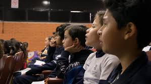 Vengan esos 5", es una iniciativa que realiza la Fundación Loyola en  Colaboración con las comunidades educativas del Sistema de Colegios  Jesuitas y la red de colegios asociados jesuitas para promover acciones