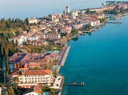 The train time to garda from milan is on average 1 h 32 min for the 74 miles (119 km) long journey, but the time it takes to go to garda from milan by train can vary depending on specific dates or traveling on weekends and holidays. One Day Trip To Verona And Lake Garda Departing From Milan