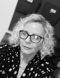 Carol Walker-Gunn Bespoke Estate Agent