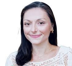 Whitney Bricker's Instagram, Twitter & Facebook