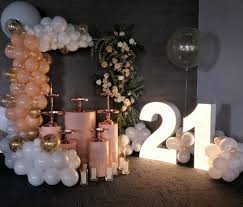 Simple 21st Birthday Decorations For Her Styled By Emilia On Instagram Love Seeing Replica Set Ups Of My Work Happy 21st Birthday To B 21st Party Decorations 21st Birthday Balloons 21st Bday Ideas