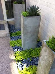 65 Simple Clean Modern Front Yard Landscaping Ideas Homevialand Com Small Backyard Landscaping Rock Garden Landscaping Modern Garden Landscaping