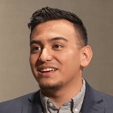 Eddie Rios's Instagram, Twitter & Facebook