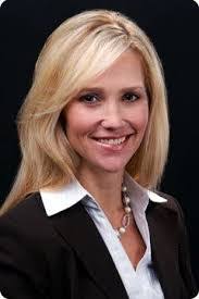 Suzanne Ingram's Instagram, Twitter & Facebook