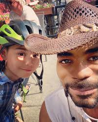 Dee Downing (@deedowning2022) • Instagram photos and videos