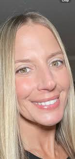 Vampire crab eye color change